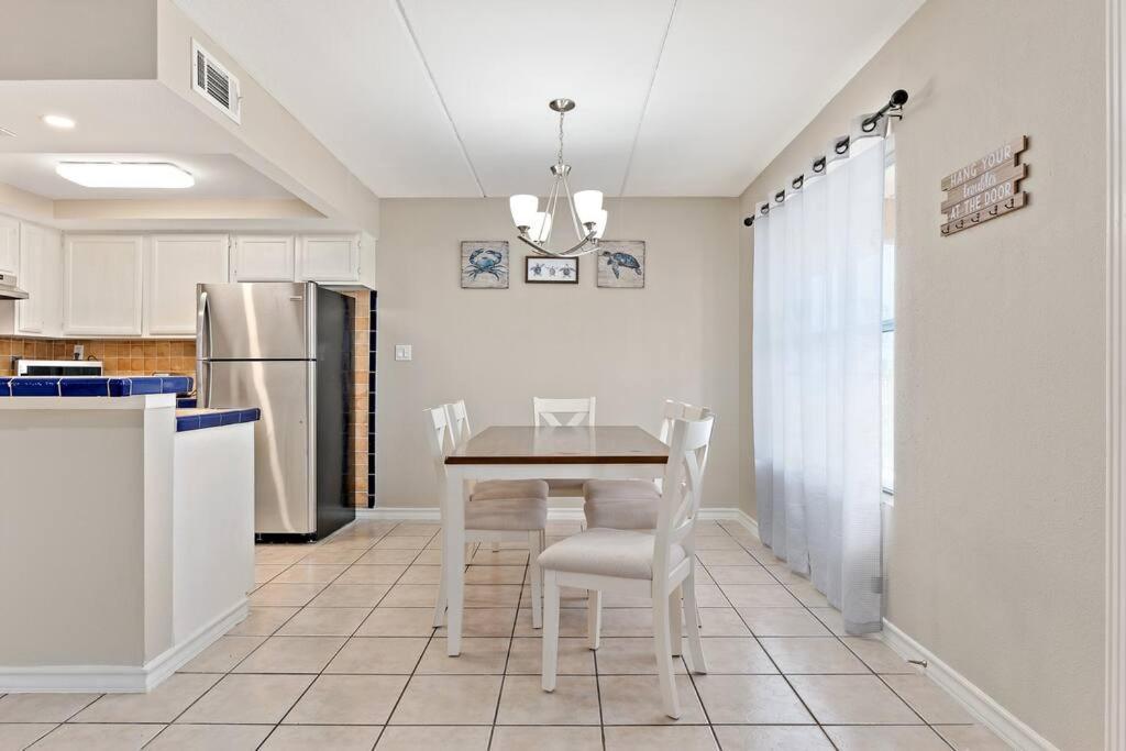 2 Bed 1 Bath Condo By Beach & Entertainment South Padre Island Eksteriør billede